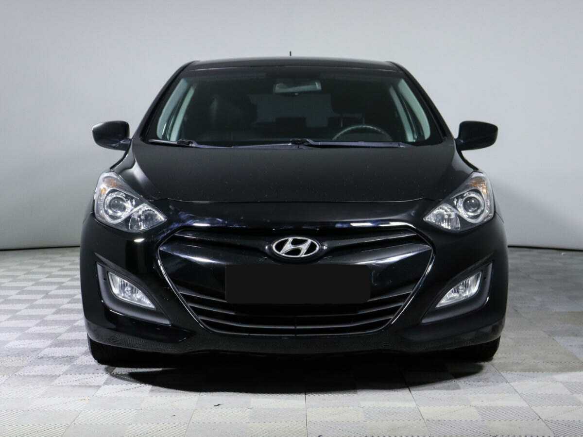 Купить Hyundai i30 с пробегом. Фото: #1