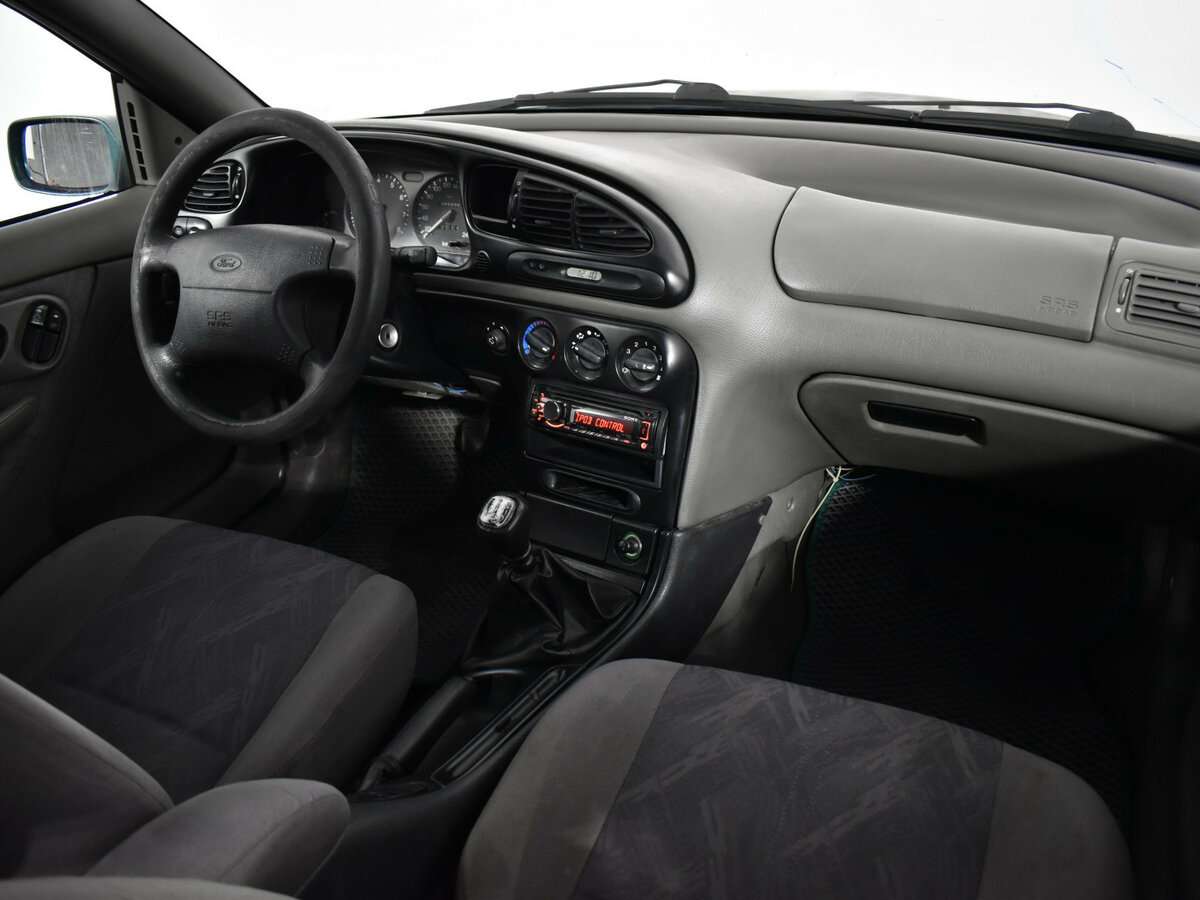 Купить Ford Mondeo с пробегом. Фото: #9