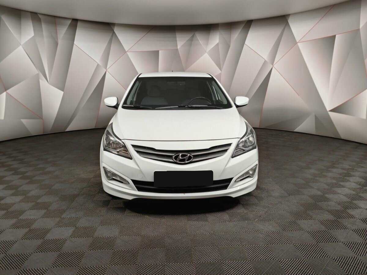 Купить Hyundai Solaris с пробегом. Фото: #6