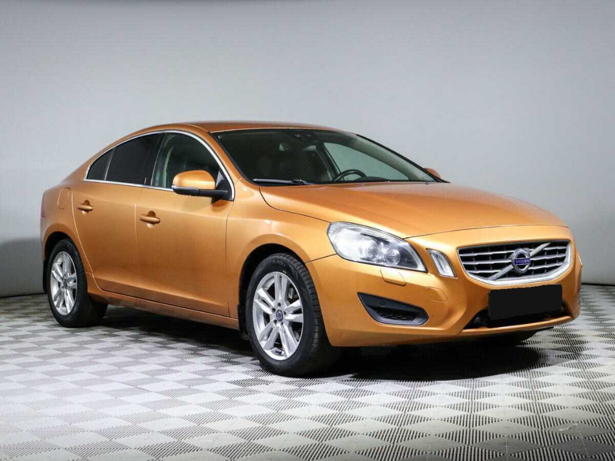 Купить Volvo S60 с пробегом. Фото: #2