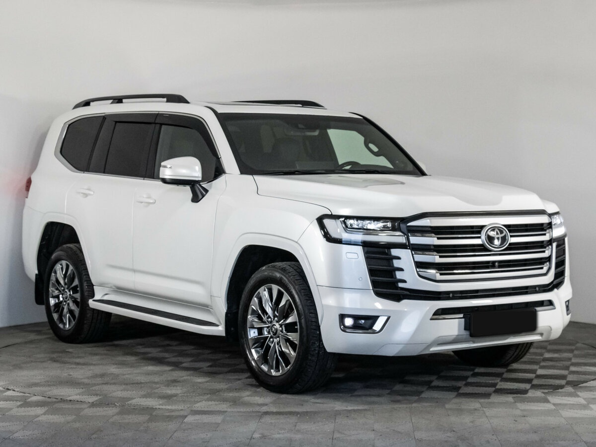 Купить Toyota Land Cruiser с пробегом. Фото: #2