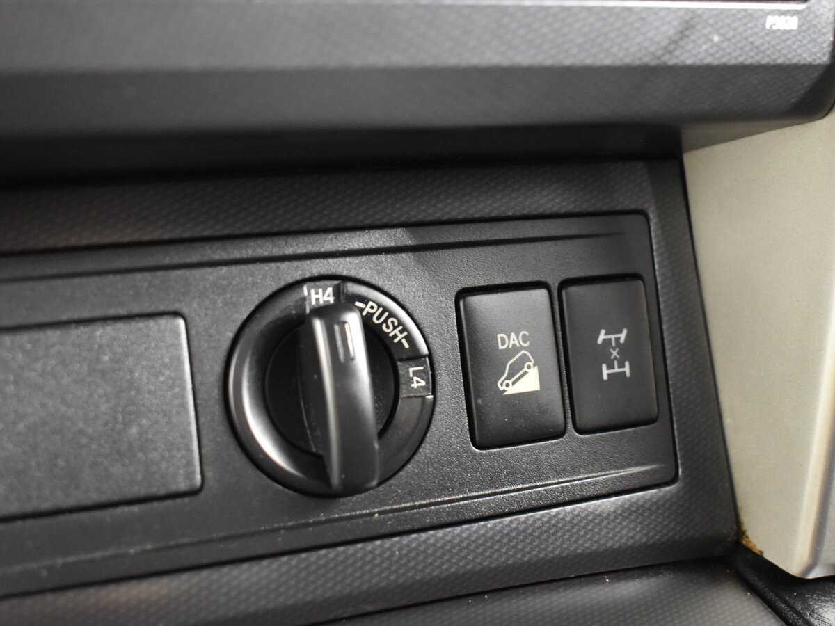 Купить Toyota Land Cruiser Prado с пробегом. Фото: #16