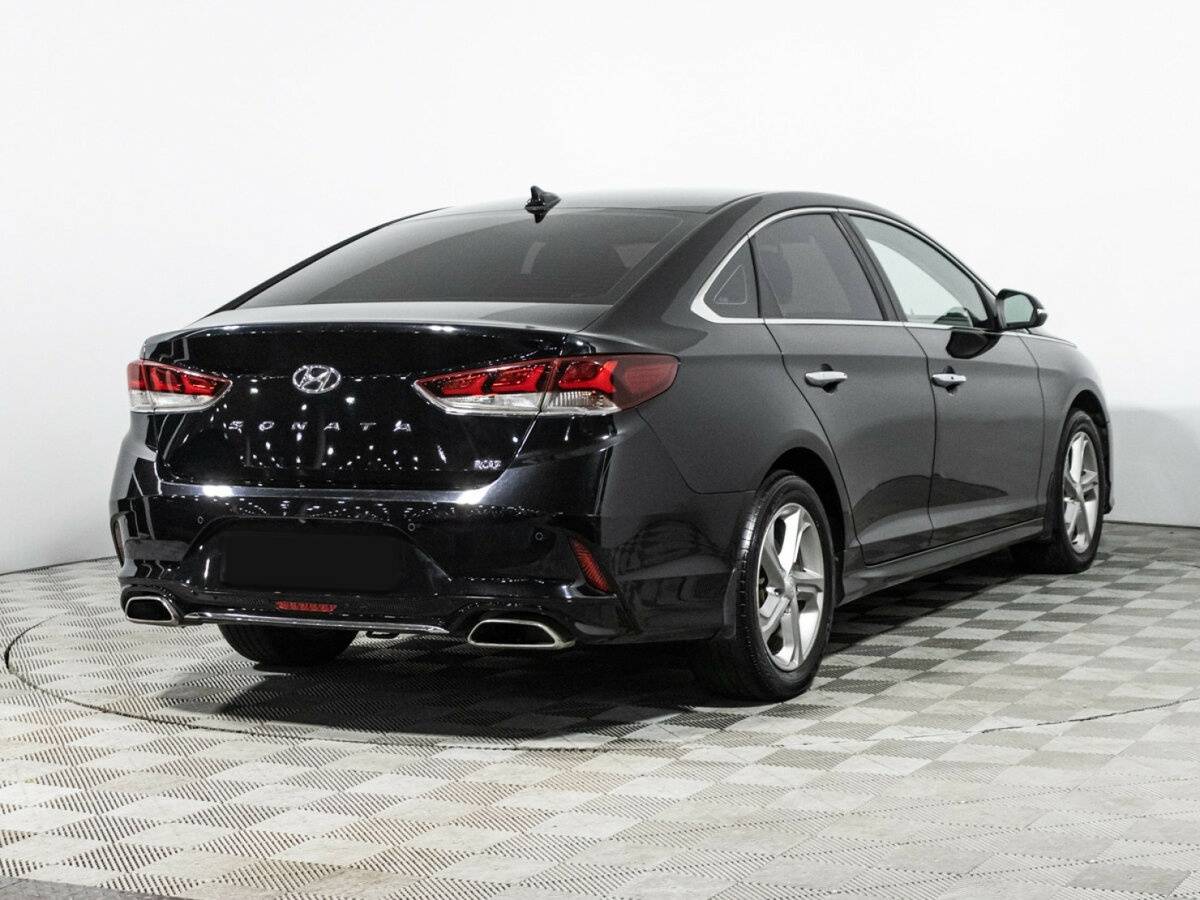 Купить Hyundai Sonata с пробегом. Фото: #3