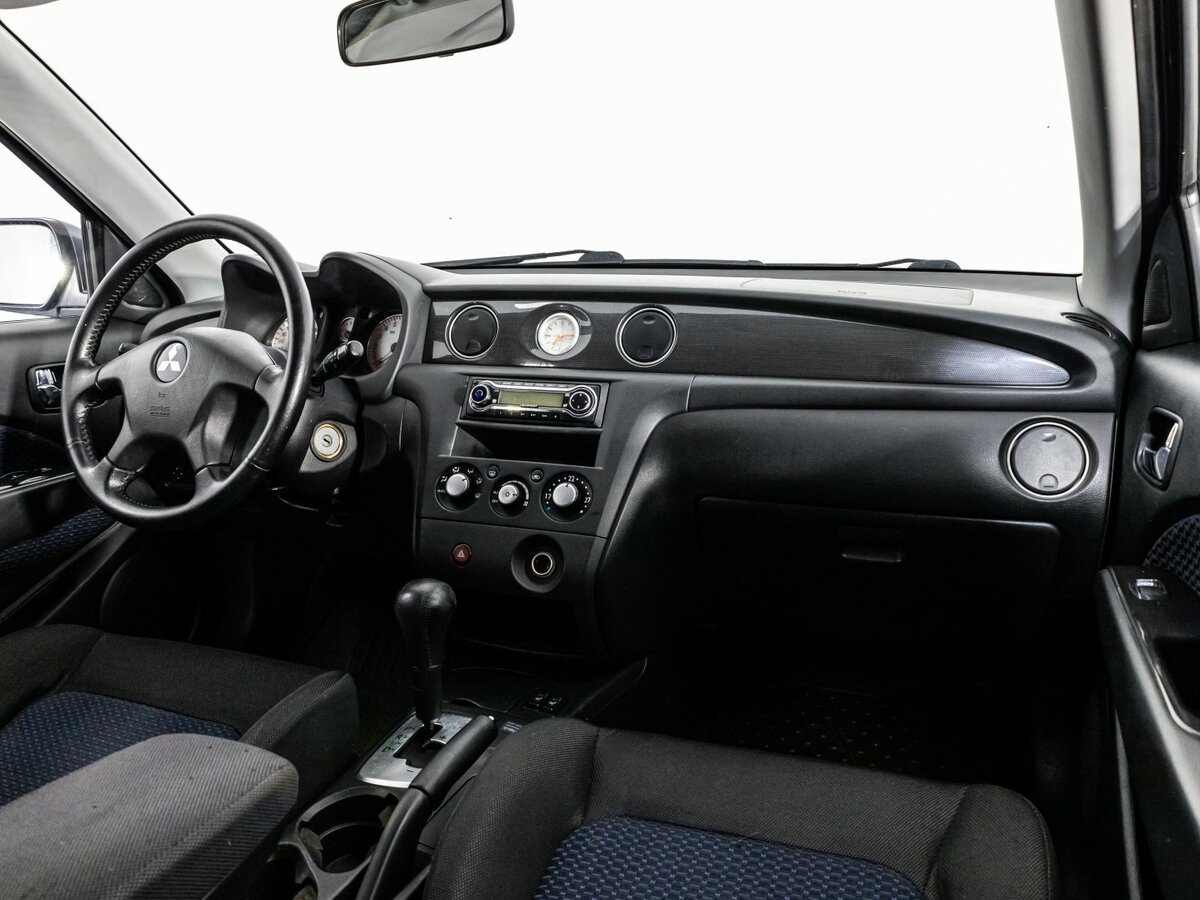 Купить Mitsubishi Outlander с пробегом. Фото: #6