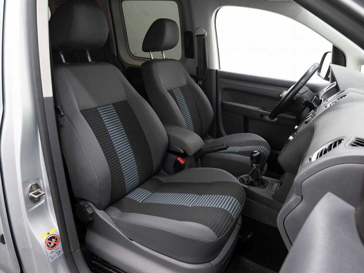 Купить Volkswagen Caddy с пробегом. Фото: #13