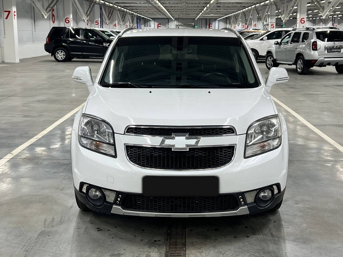 Купить Chevrolet Orlando с пробегом. Фото: #1