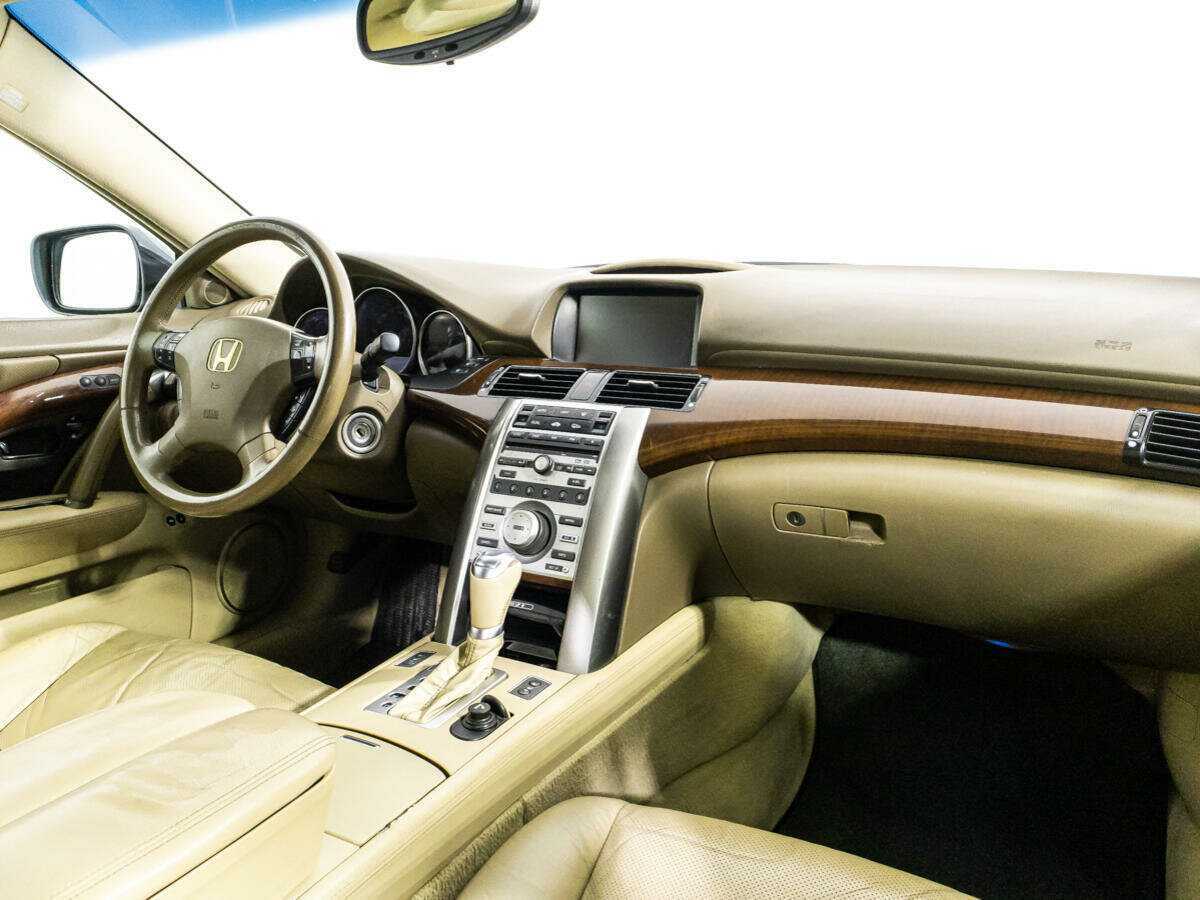 Купить Honda Legend с пробегом. Фото: #8