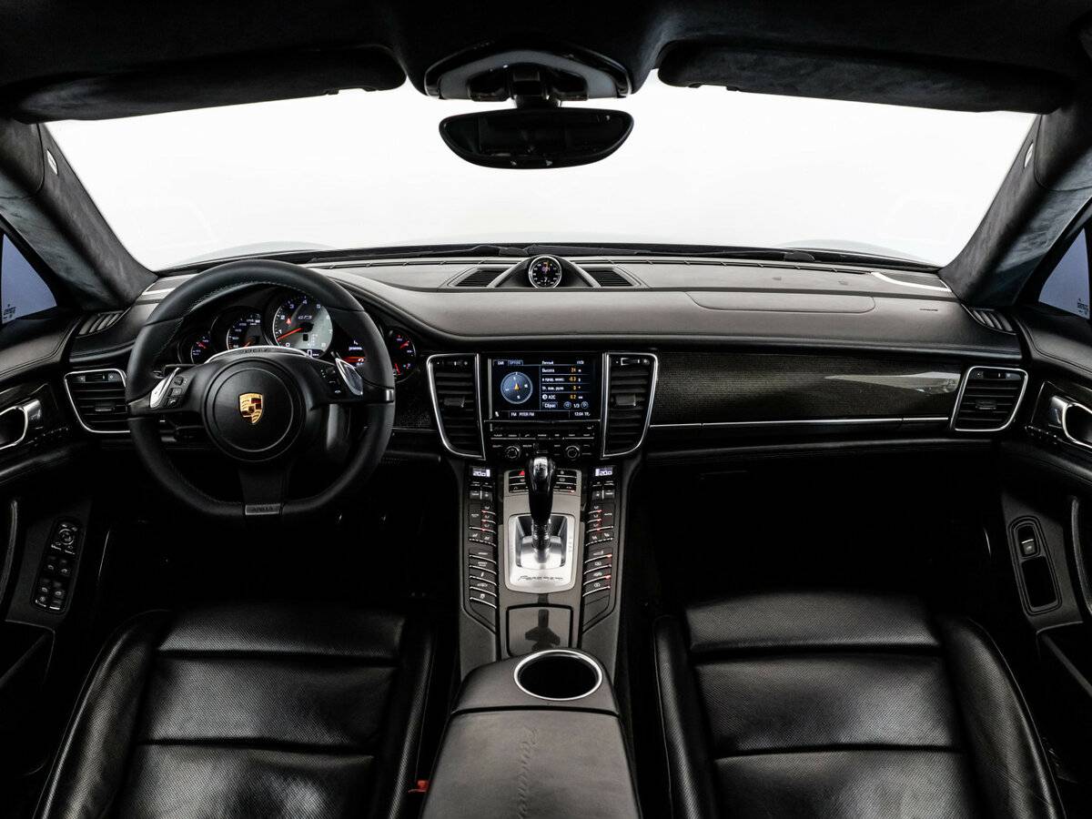 Купить Porsche Panamera с пробегом. Фото: #11