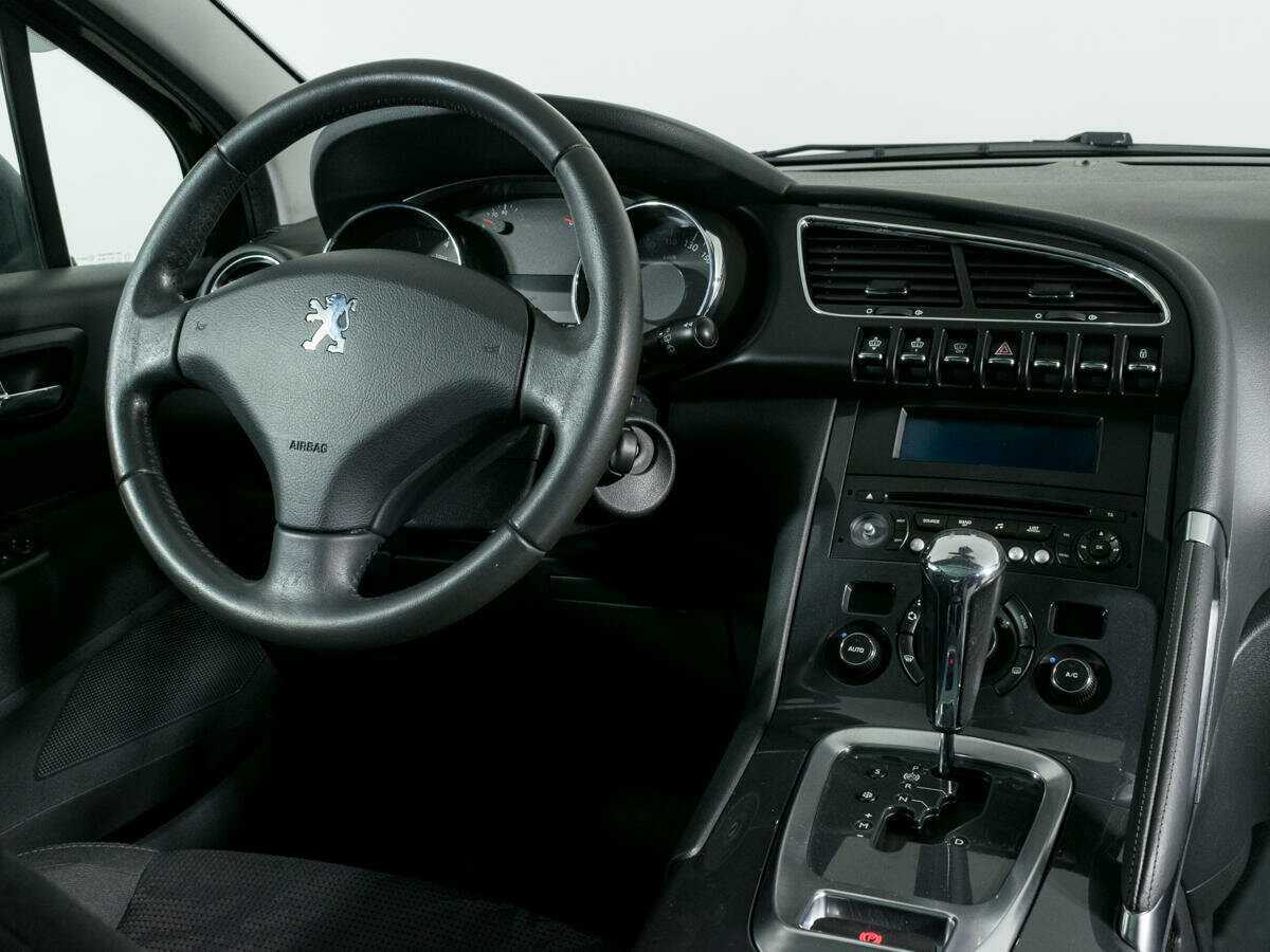 Купить Peugeot 3008 с пробегом. Фото: #10