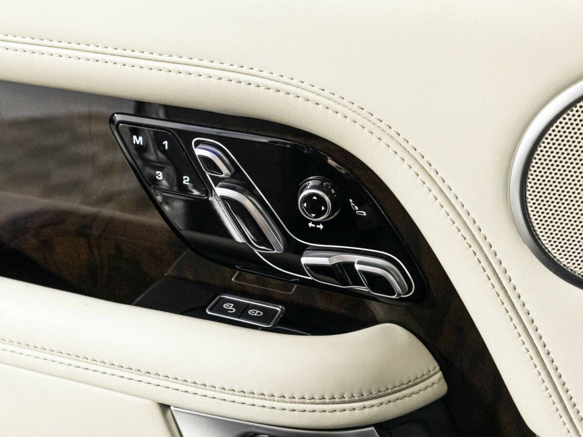 Купить Land Rover Range Rover с пробегом. Фото: #18
