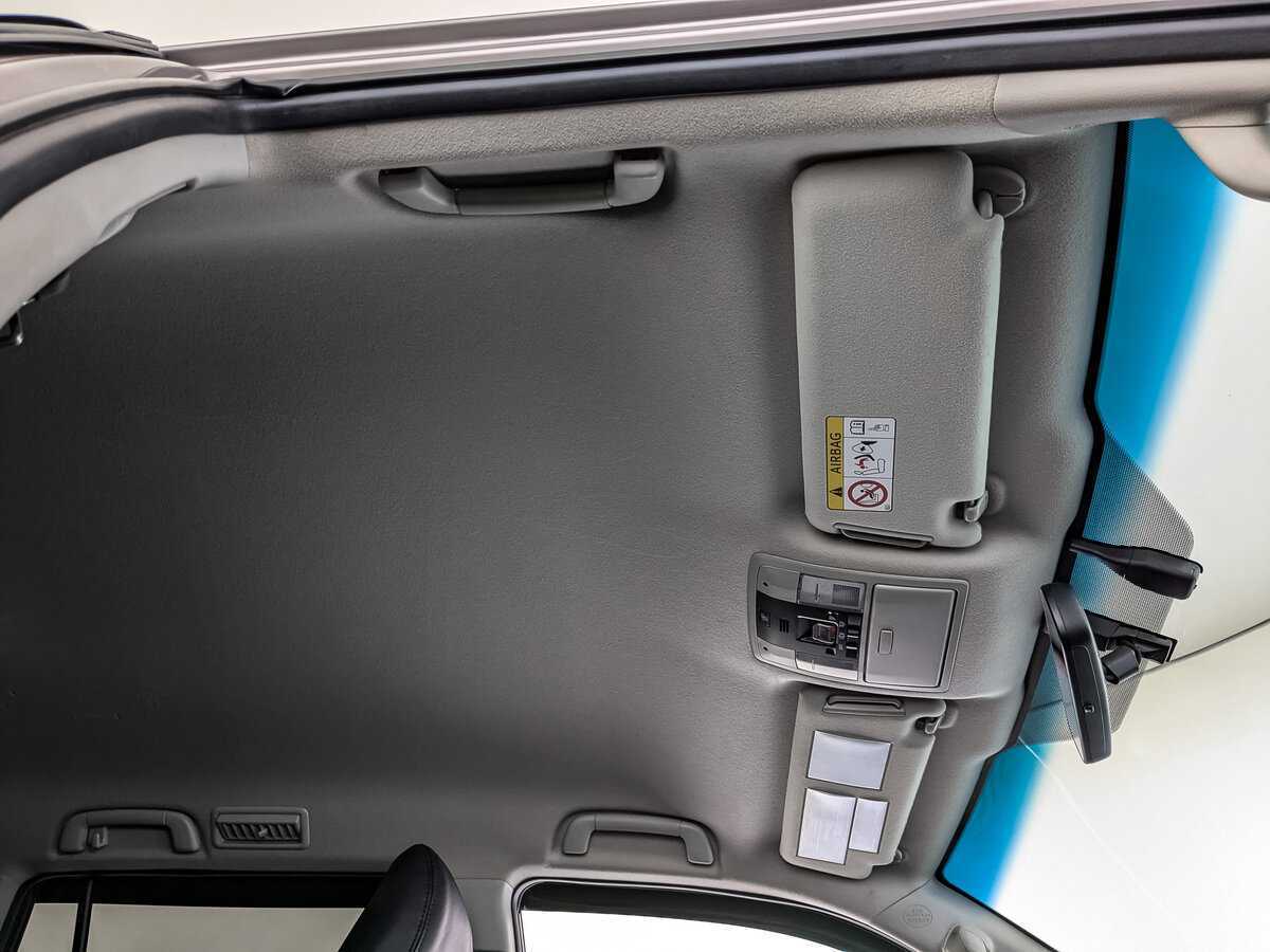 Купить Toyota Land Cruiser Prado с пробегом. Фото: #21