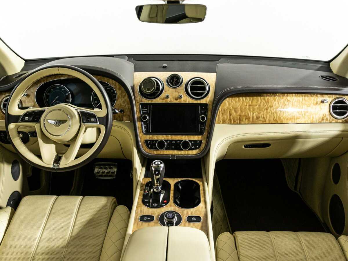 Купить Bentley Bentayga с пробегом. Фото: #12