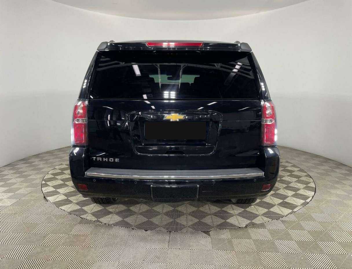 Купить Chevrolet Tahoe с пробегом. Фото: #2