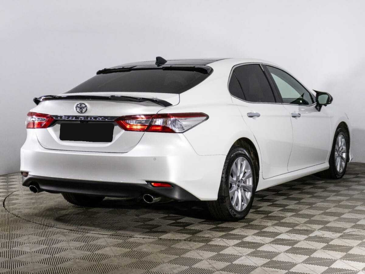 Купить Toyota Camry с пробегом. Фото: #4