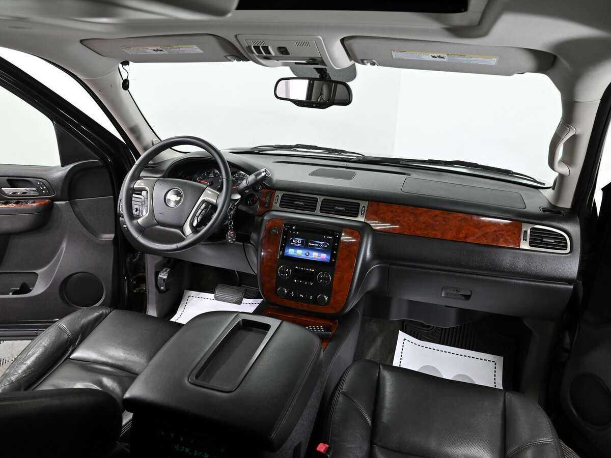 Купить Chevrolet Tahoe с пробегом. Фото: #7