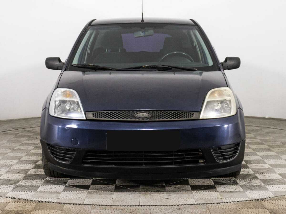 Купить Ford Fiesta с пробегом. Фото: #1