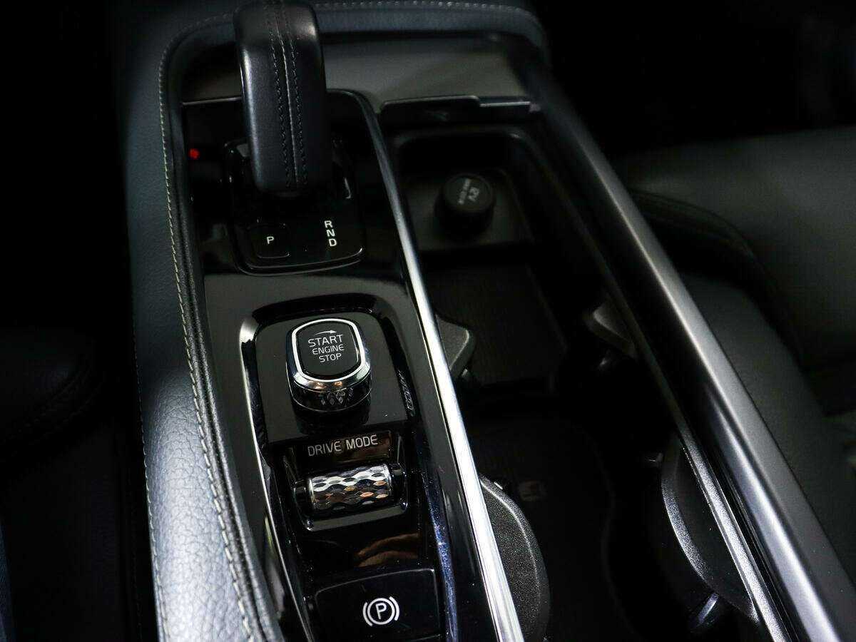 Купить Volvo XC90 с пробегом. Фото: #16