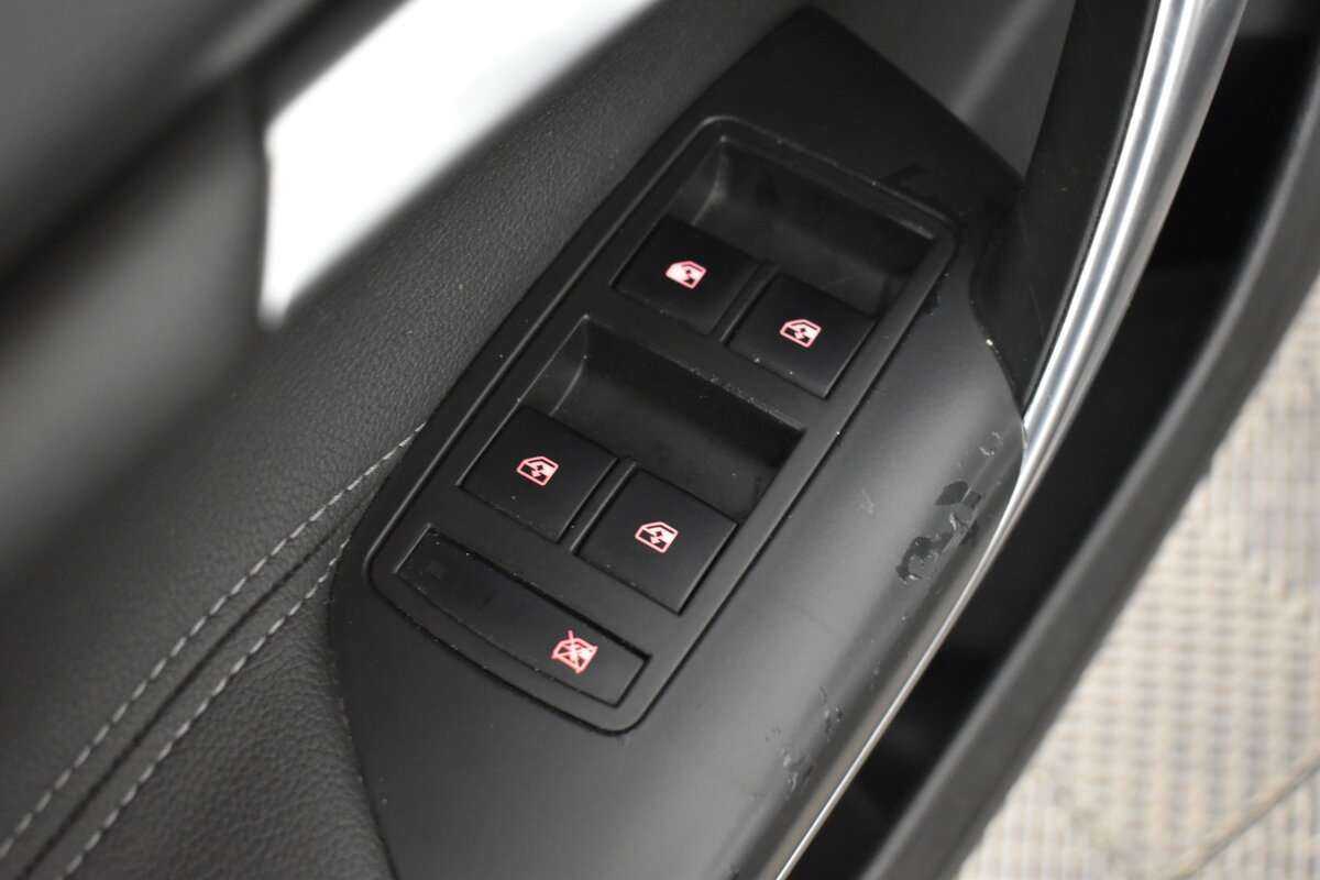 Купить Opel Insignia с пробегом. Фото: #5