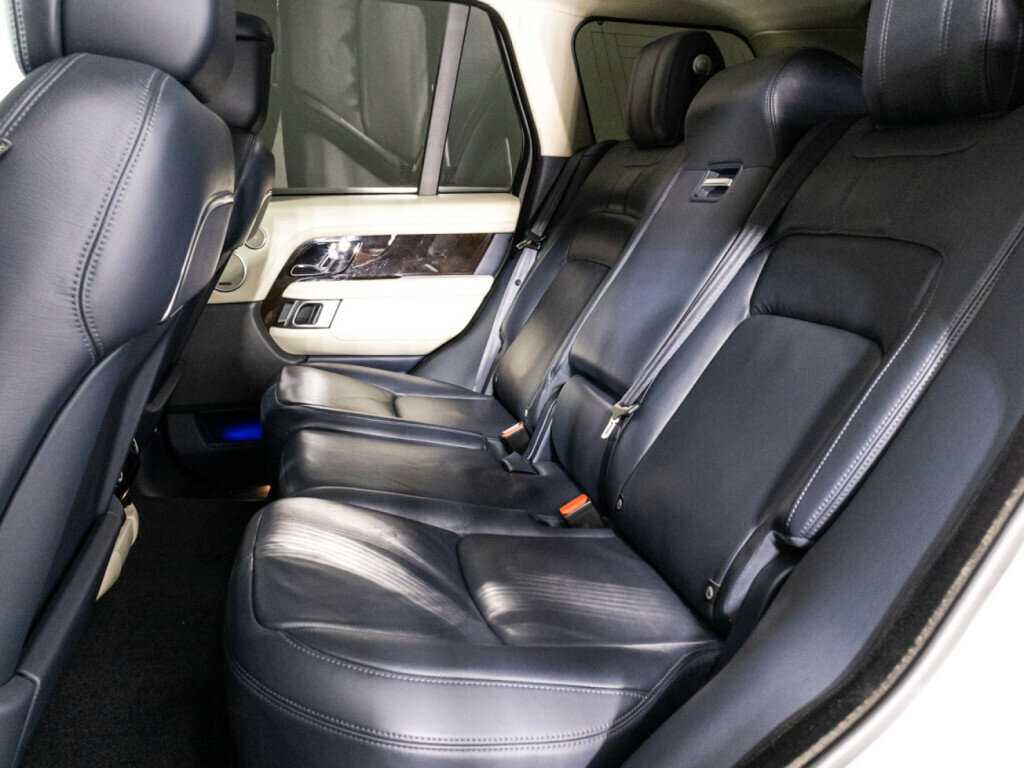 Купить Land Rover Range Rover с пробегом. Фото: #8