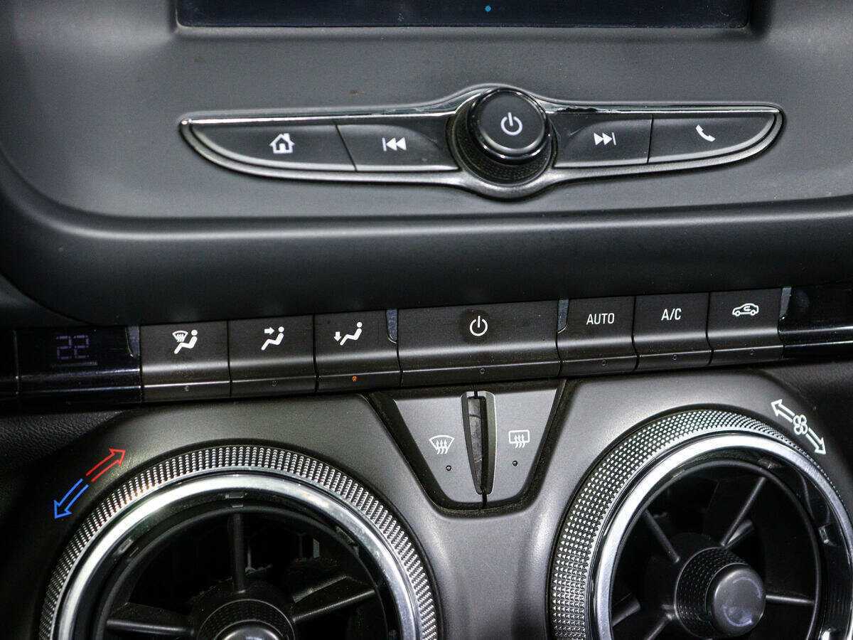 Купить Chevrolet Camaro с пробегом. Фото: #28