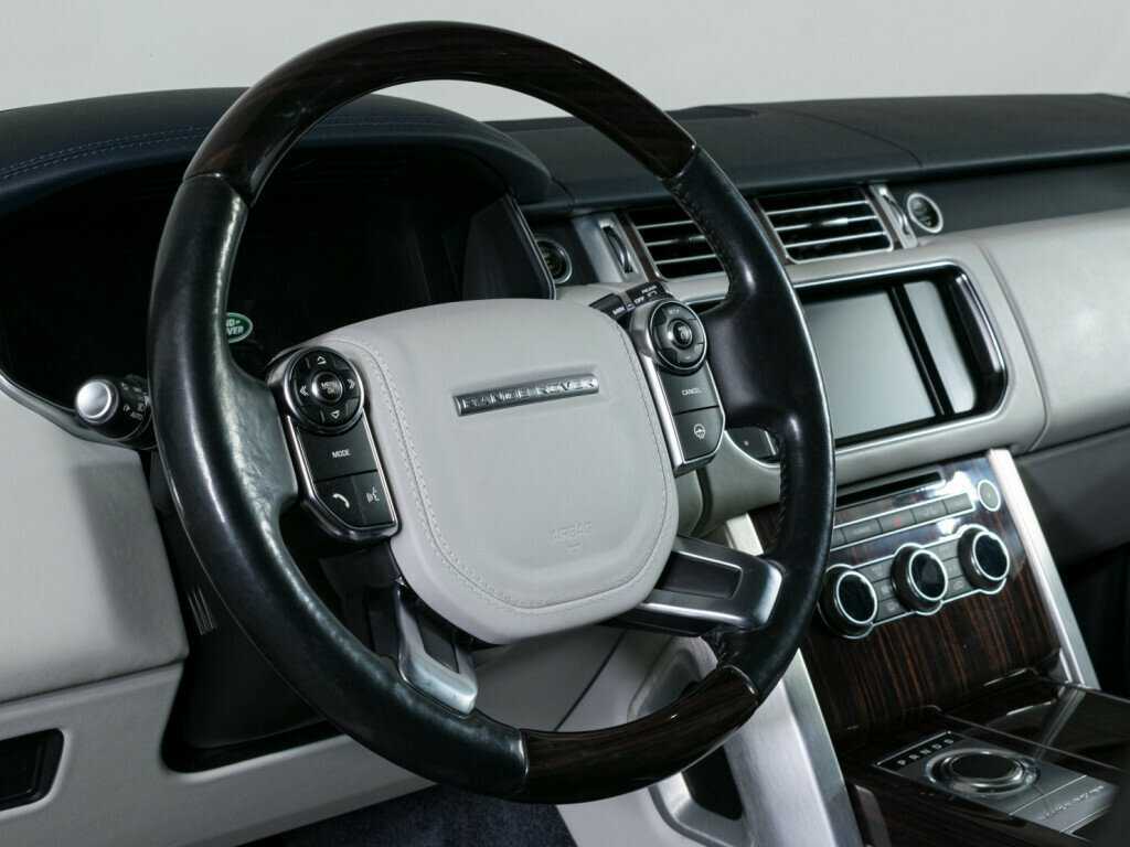 Купить Land Rover Range Rover с пробегом. Фото: #17