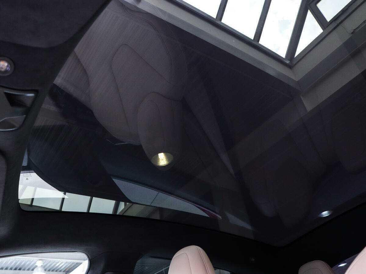 Купить Tesla Model S с пробегом. Фото: #12