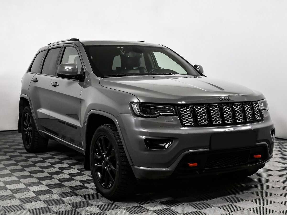 Купить Jeep Grand Cherokee с пробегом. Фото: #2