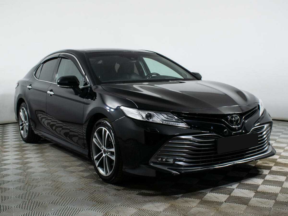 Купить Toyota Camry с пробегом. Фото: #2
