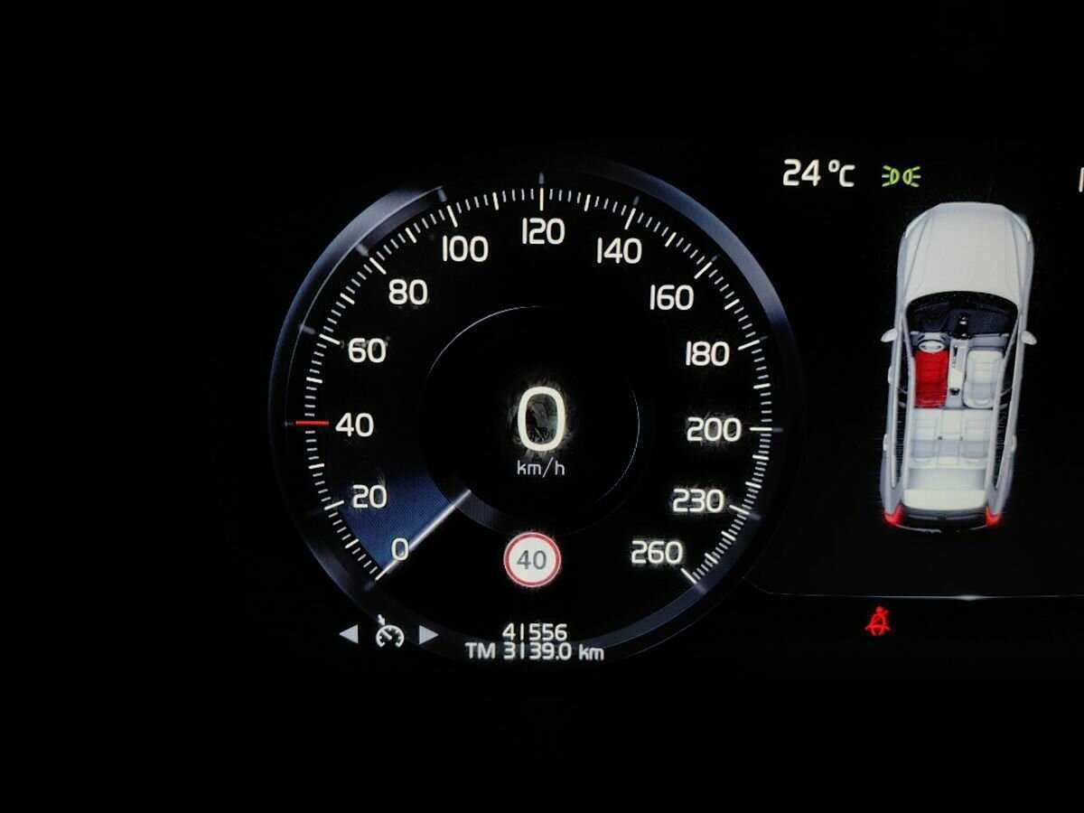 Купить Volvo XC60 с пробегом. Фото: #15