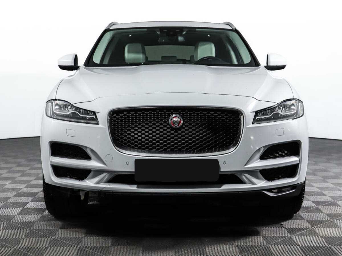 Купить Jaguar F-Pace с пробегом. Фото: #1