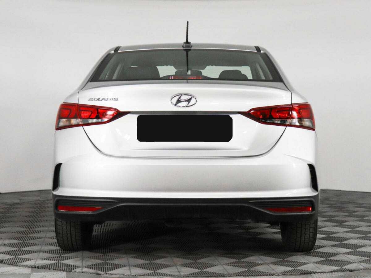 Купить Hyundai Solaris с пробегом. Фото: #5