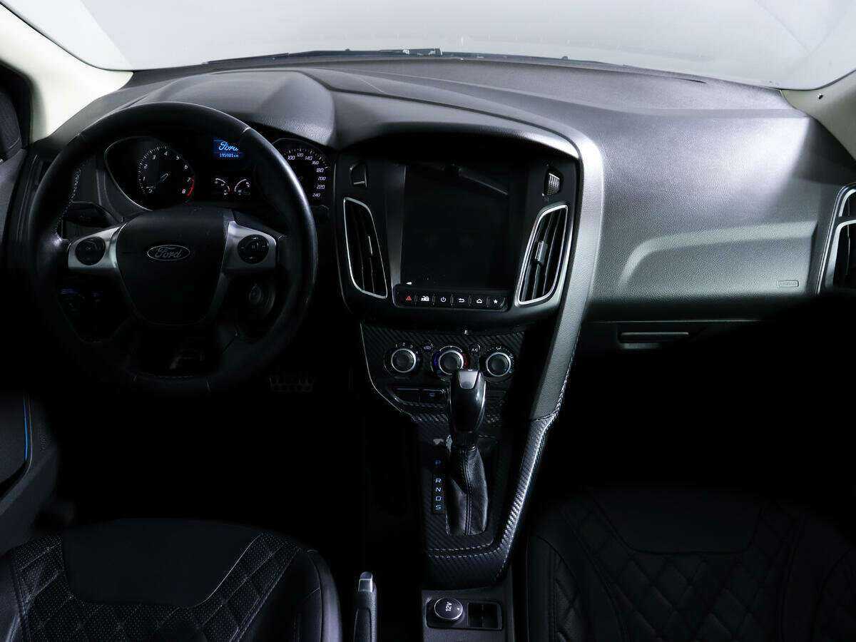 Купить Ford Focus с пробегом. Фото: #10