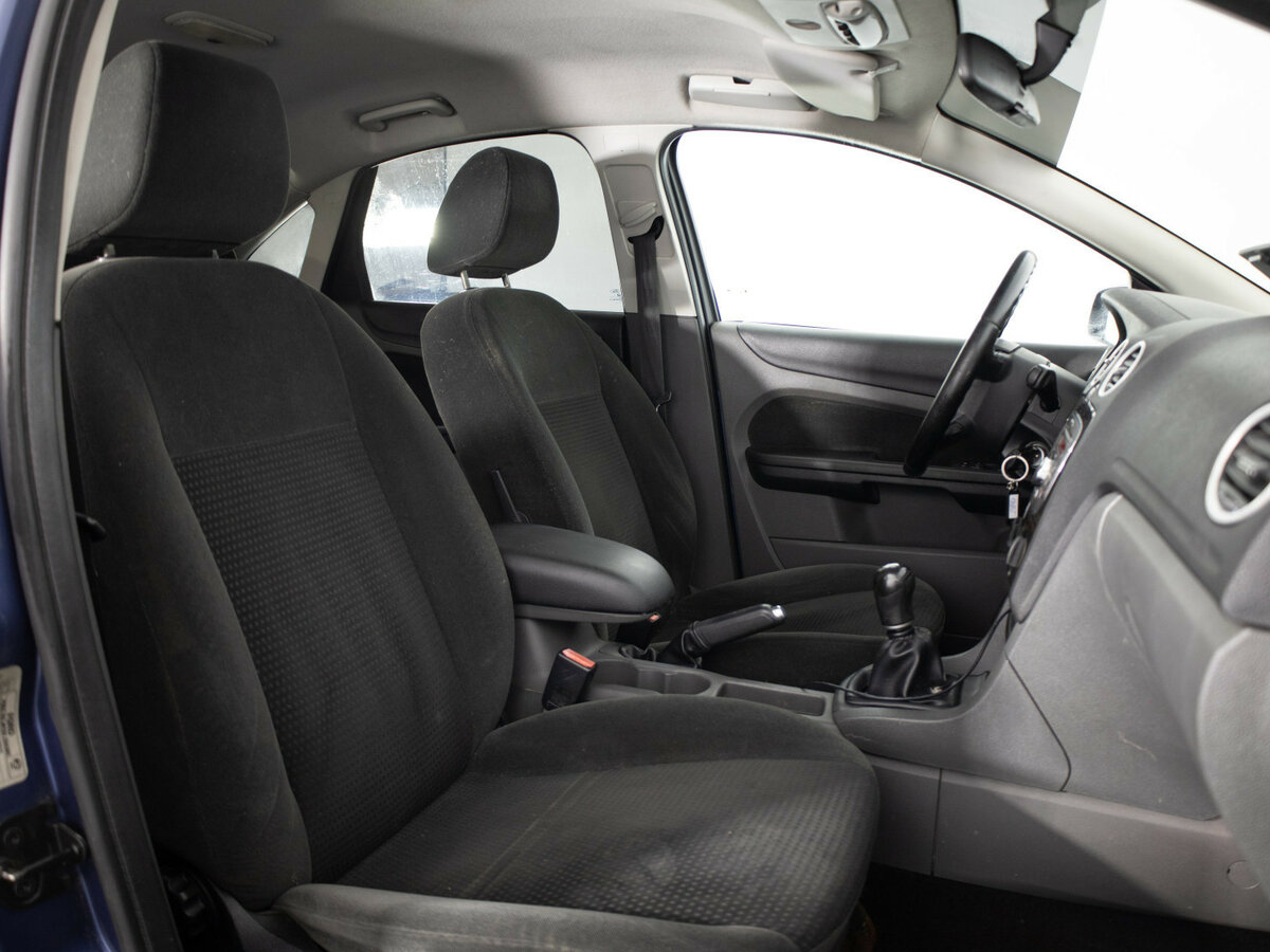 Купить Ford Focus с пробегом. Фото: #10
