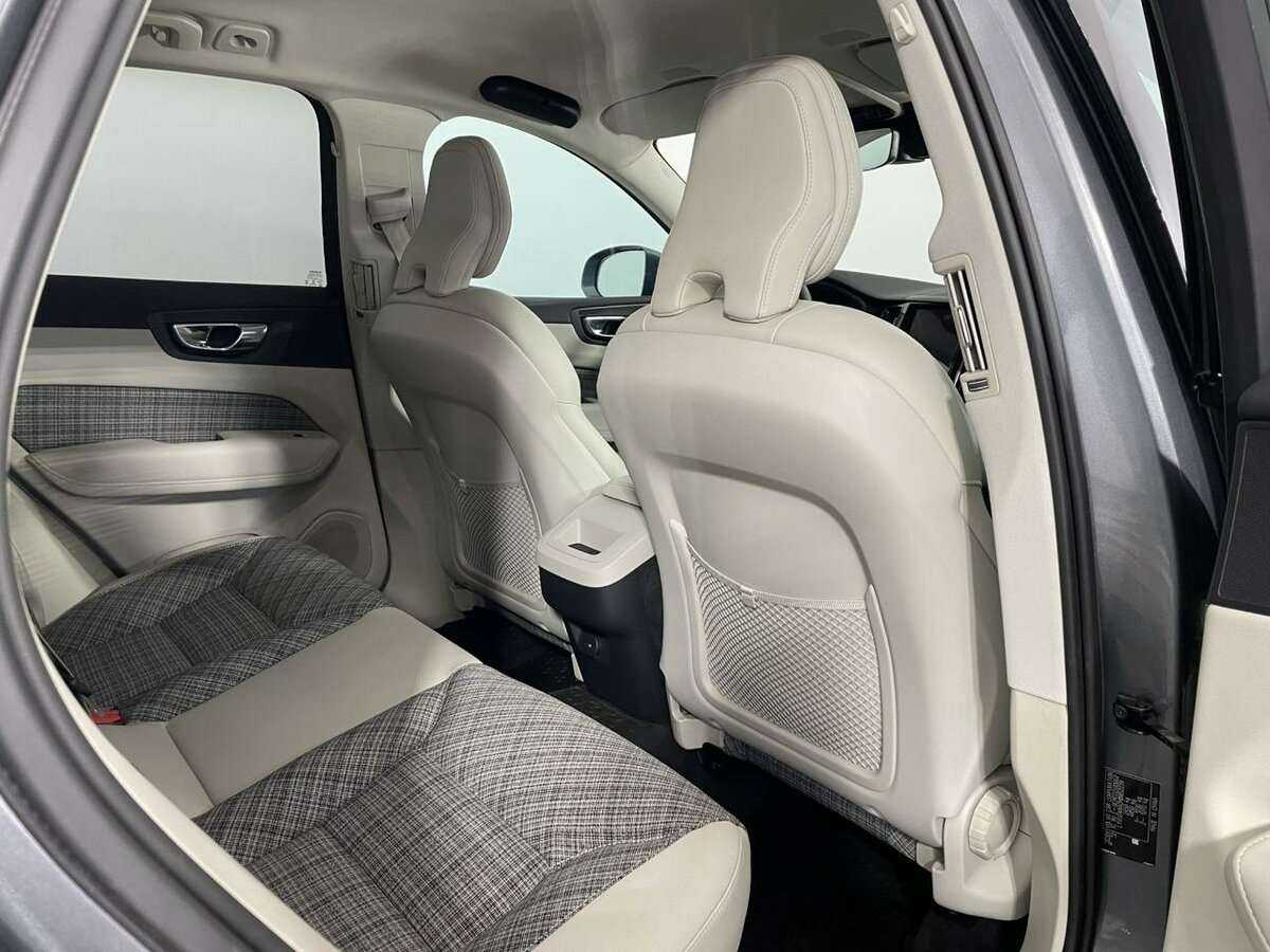 Купить Volvo XC60 с пробегом. Фото: #15