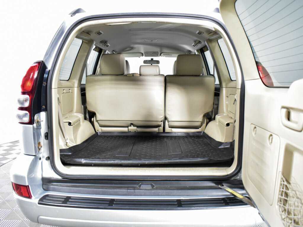 Купить Toyota Land Cruiser Prado с пробегом. Фото: #10