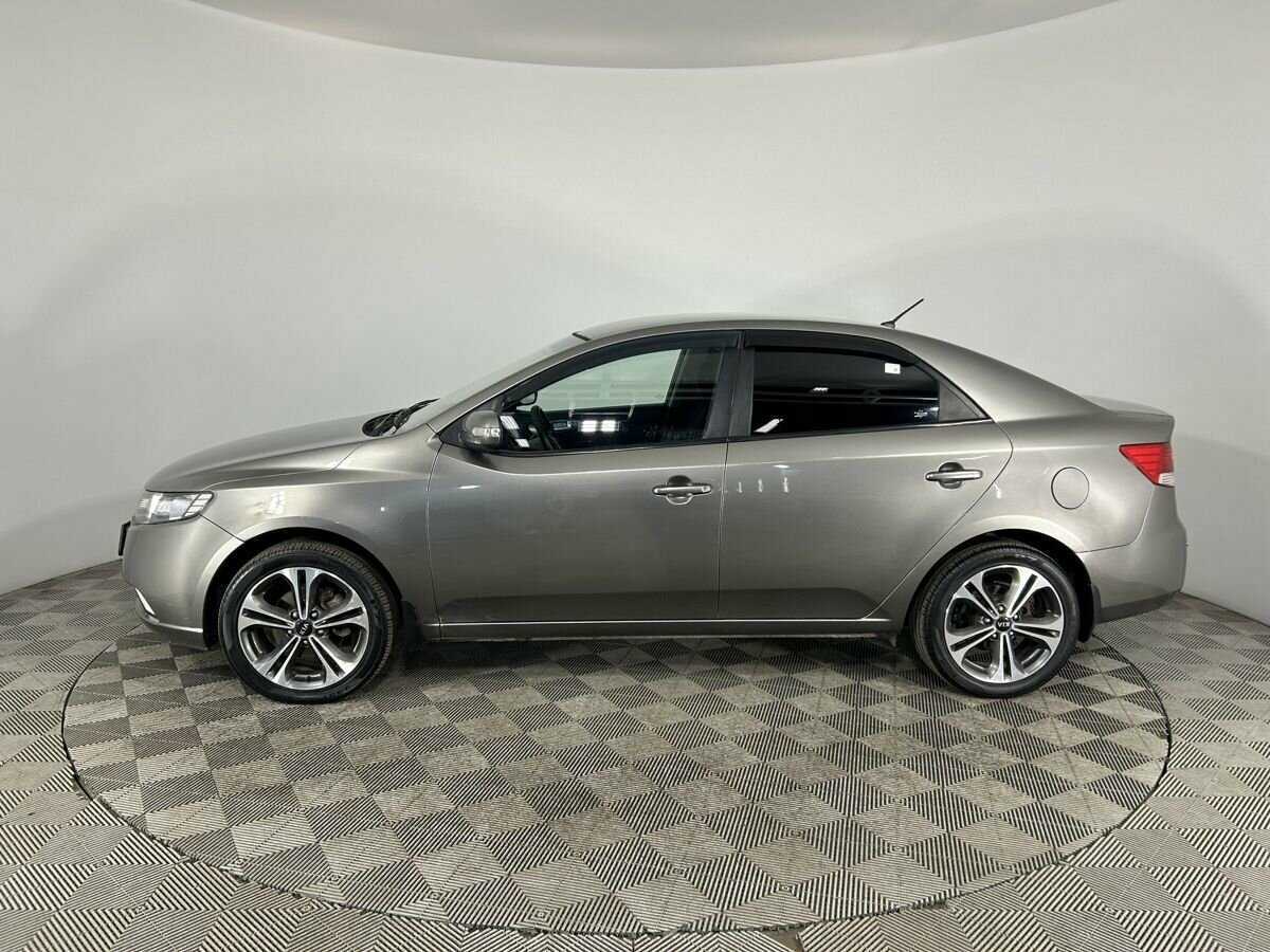 Купить Kia Cerato с пробегом. Фото: #3