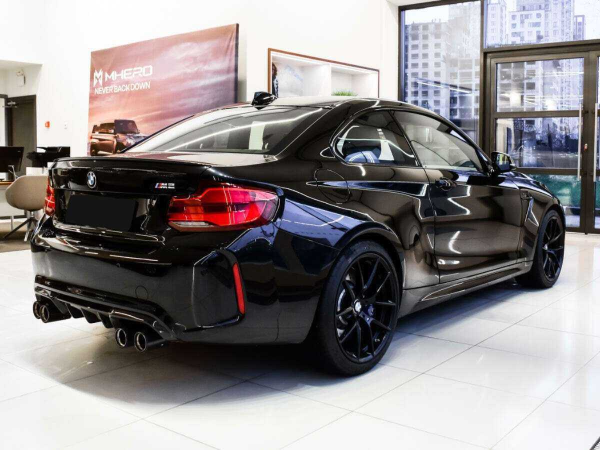 Купить BMW M2 с пробегом. Фото: #3