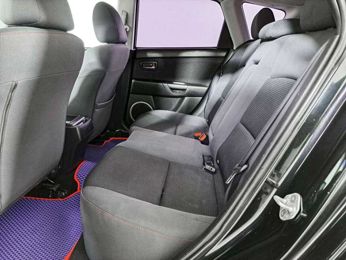 Купить Mazda 3 с пробегом. Фото: #8