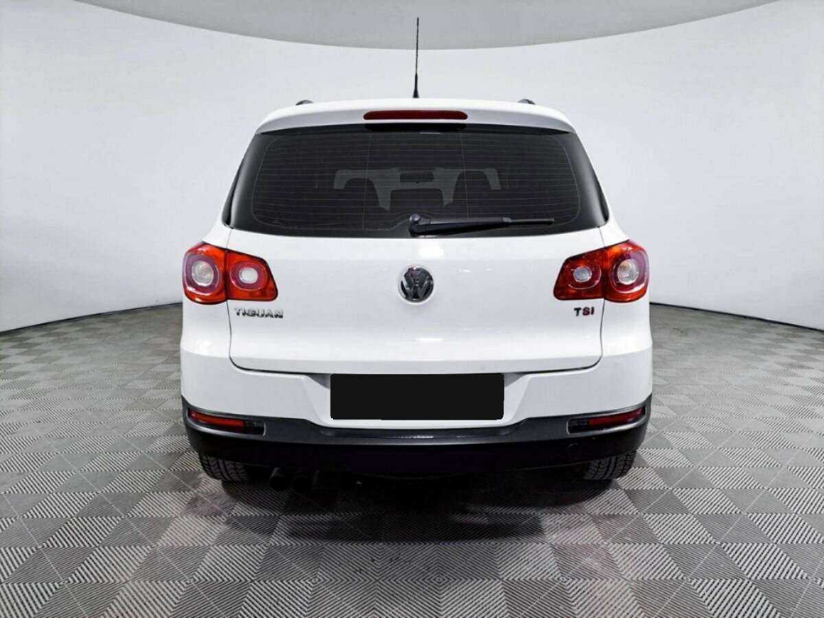 Купить Volkswagen Tiguan с пробегом. Фото: #5