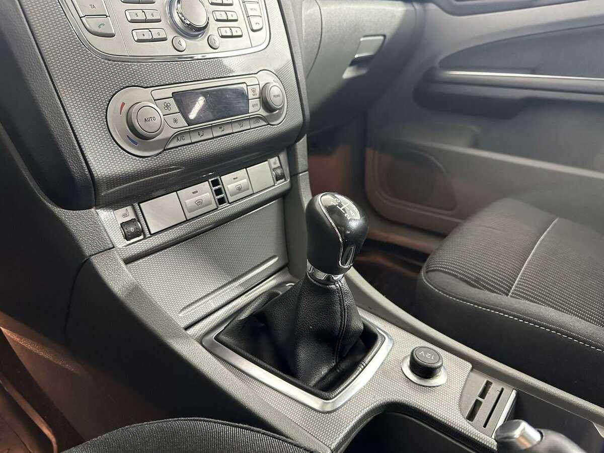 Купить Ford Focus с пробегом. Фото: #12