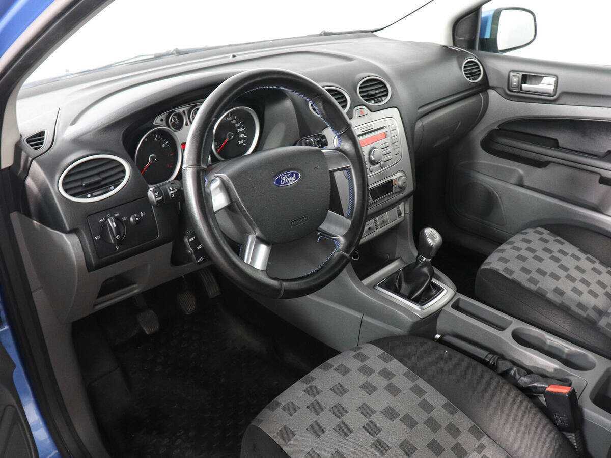Купить Ford Focus с пробегом. Фото: #8