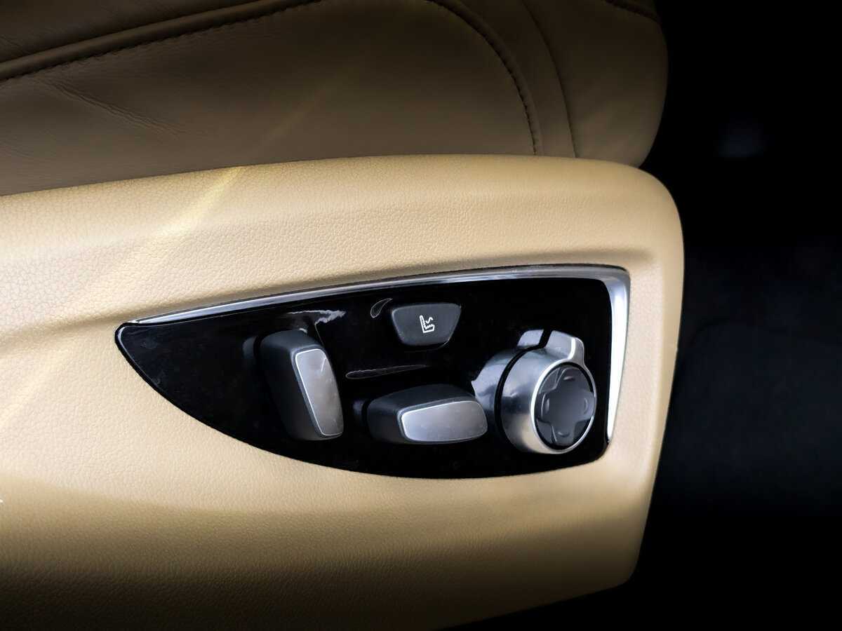 Купить Cadillac Escalade с пробегом. Фото: #20