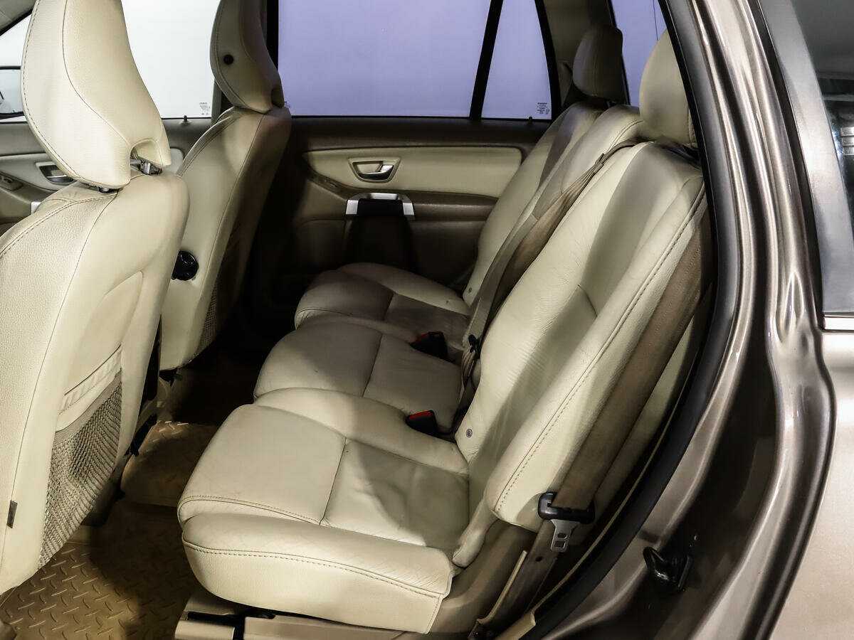 Купить Volvo XC90 с пробегом. Фото: #10