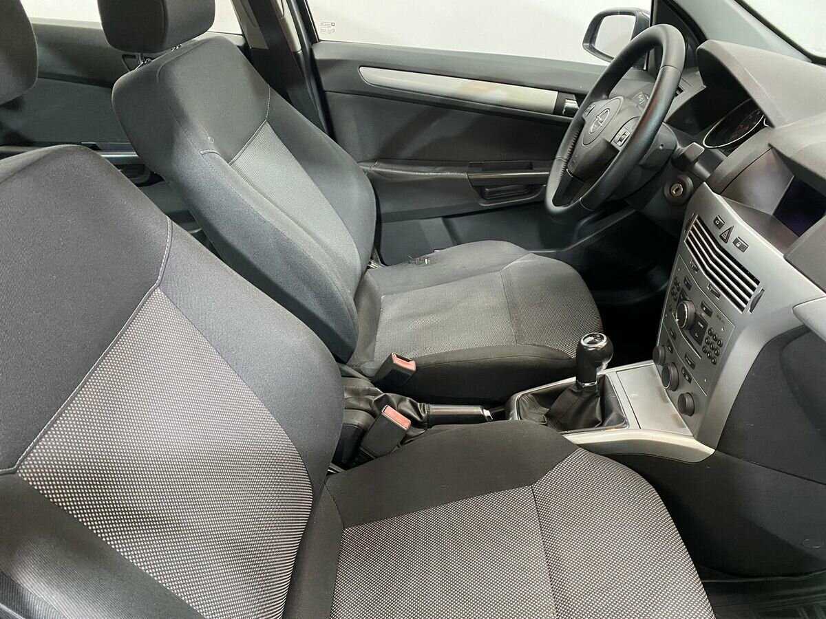 Купить Opel Astra с пробегом. Фото: #9