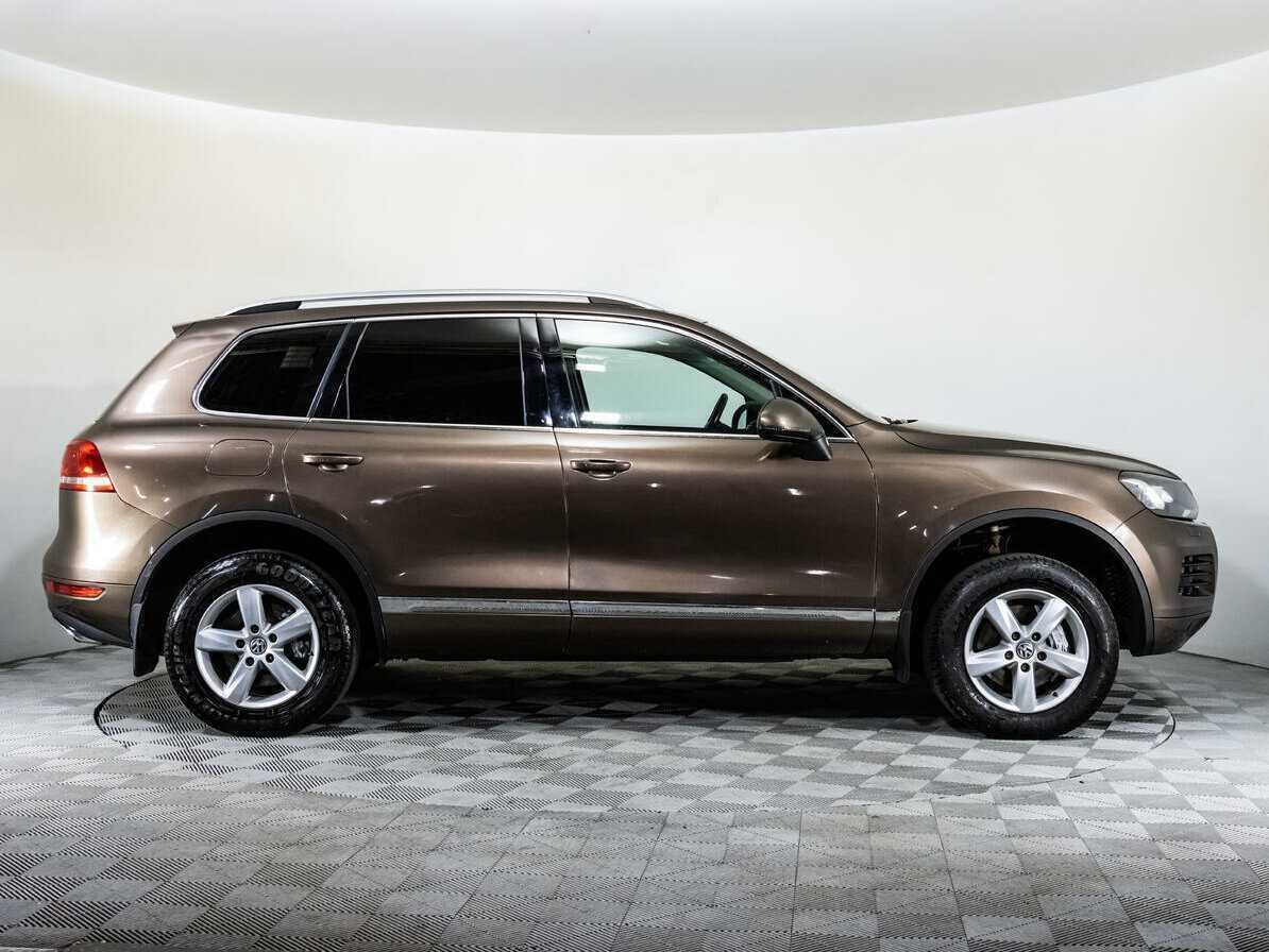 Купить Volkswagen Touareg с пробегом. Фото: #3