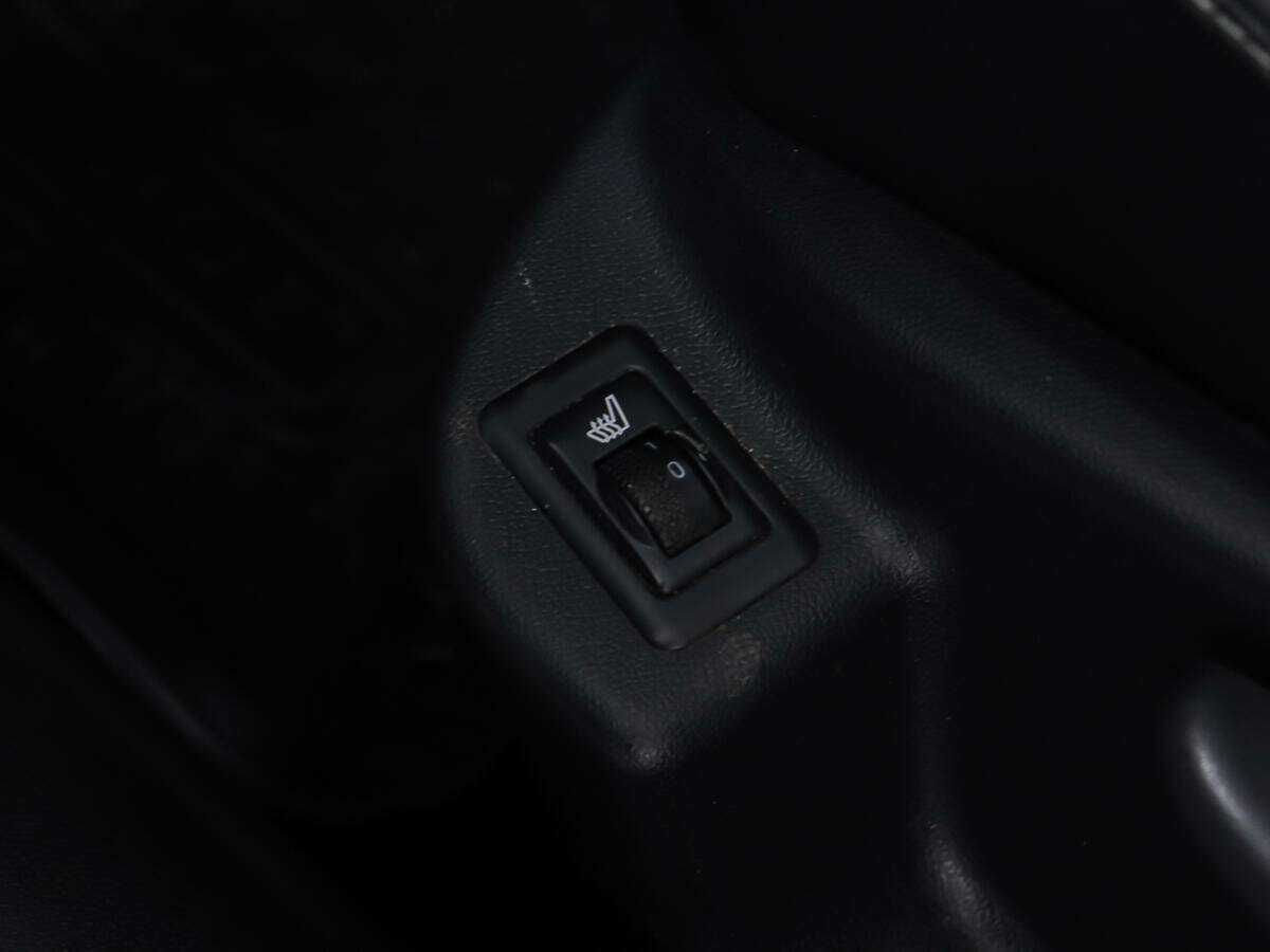 Купить Renault Latitude с пробегом. Фото: #17