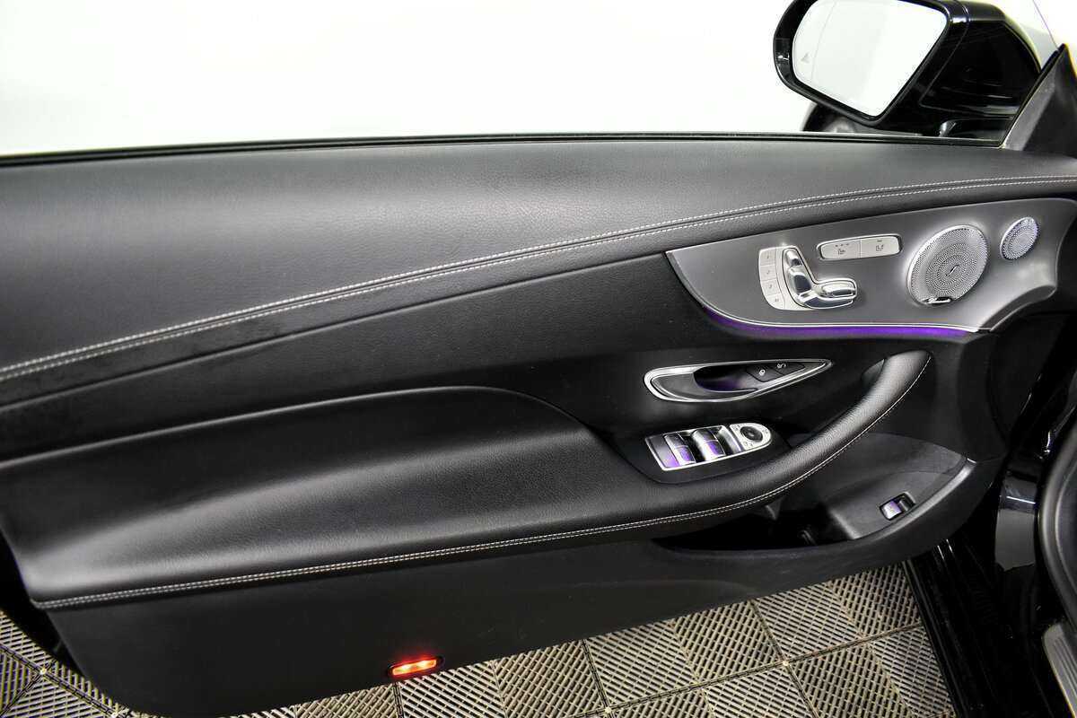 Купить Mercedes-Benz E-Класс с пробегом. Фото: #14
