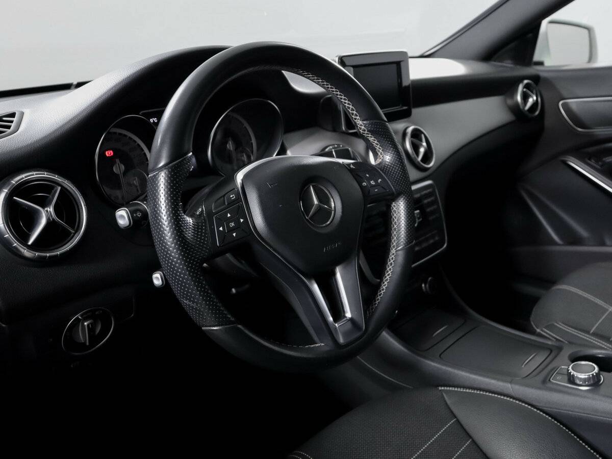 Купить Mercedes-Benz CLA с пробегом. Фото: #10