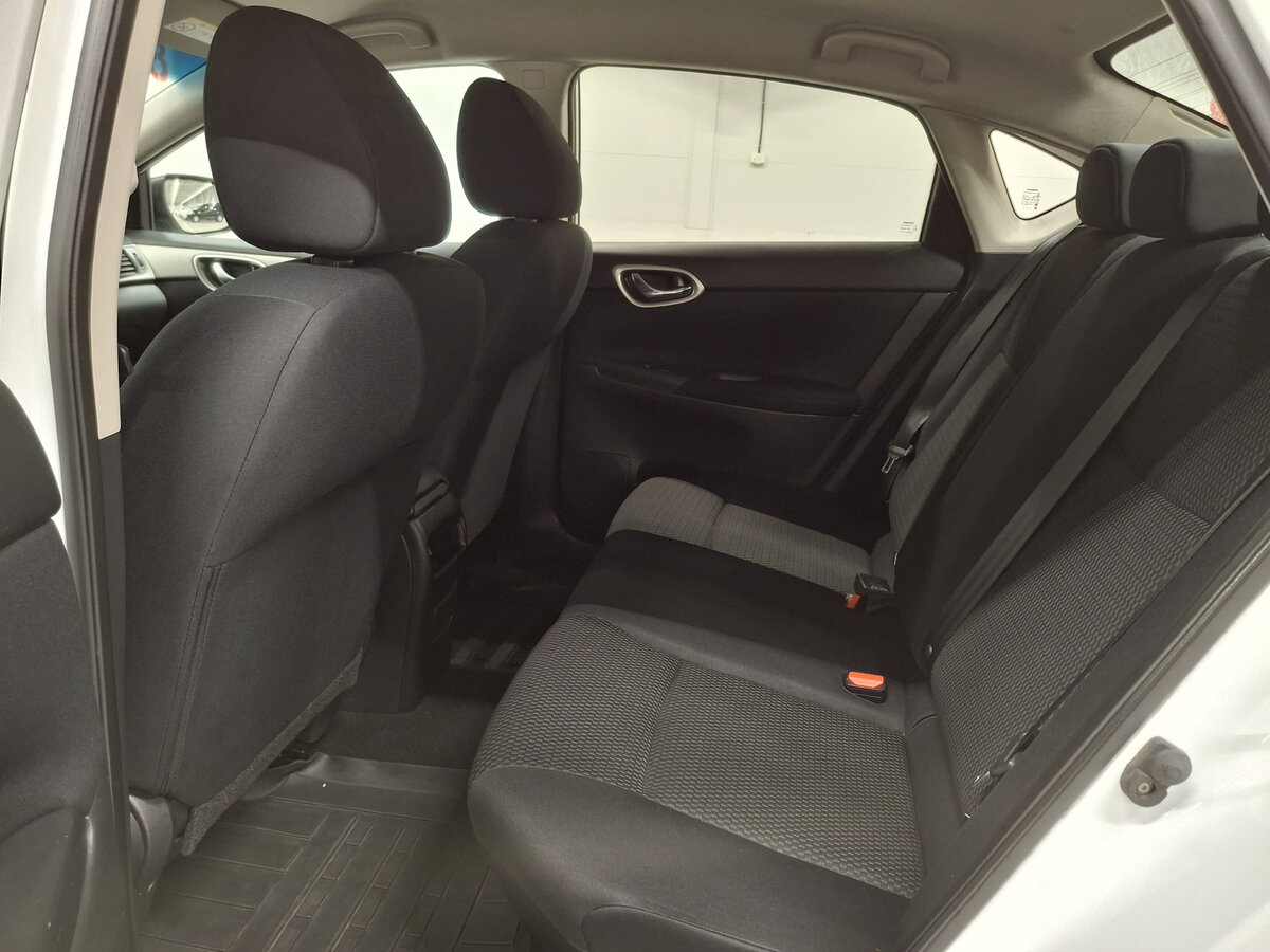 Купить Nissan Sentra с пробегом. Фото: #11