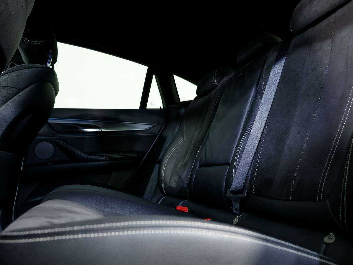 Купить BMW X6 с пробегом. Фото: #11